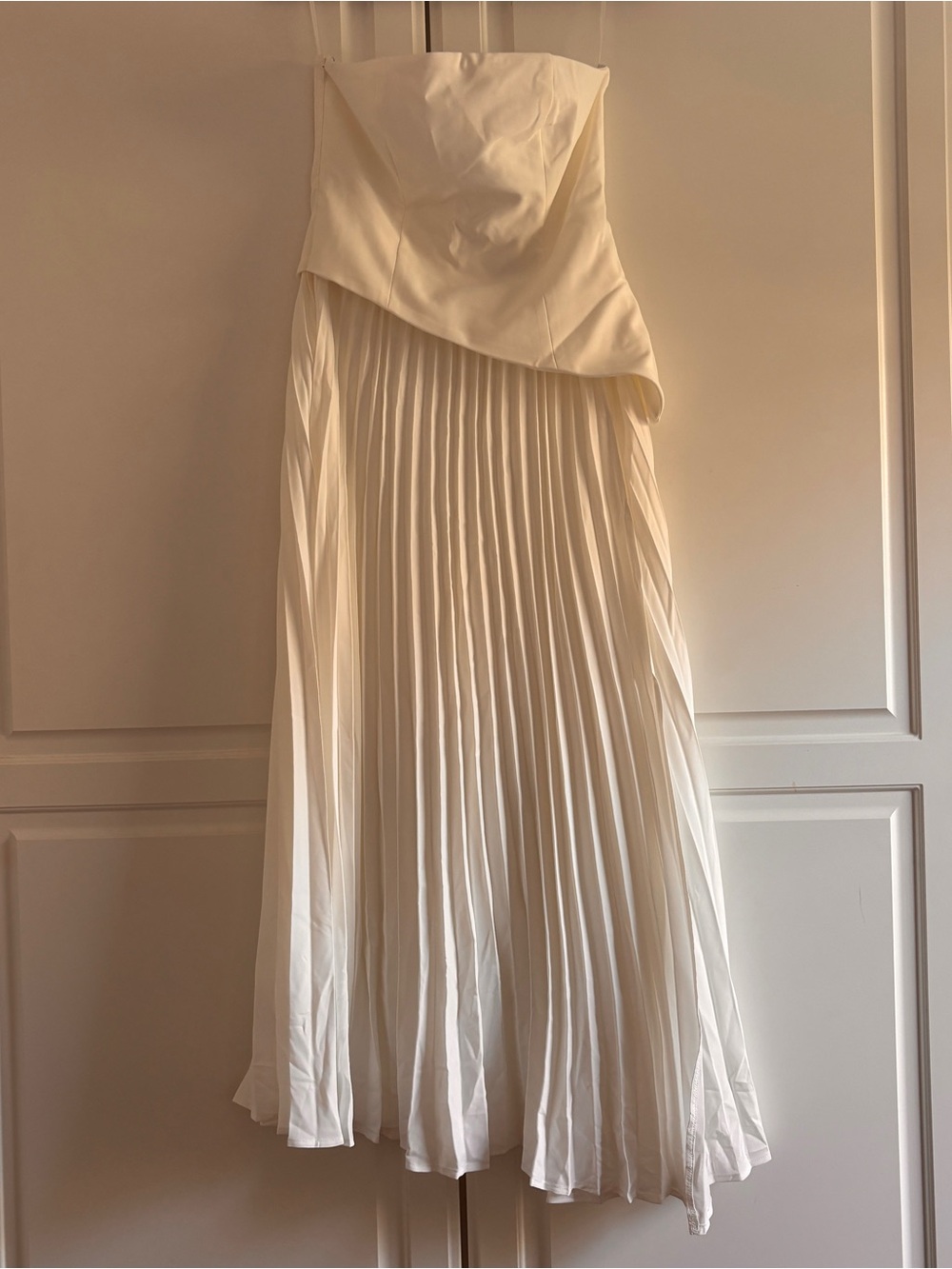 Commense Ivory Asymmetrical Strapless Pleated Midi Dress - Picture 2 of 2